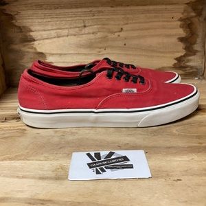 Vans Off the Wall canvas Red lace up sneakers